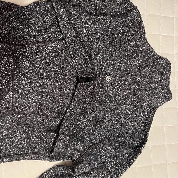 Lulumon Define Athletic Jacket - Picture 6 of 14